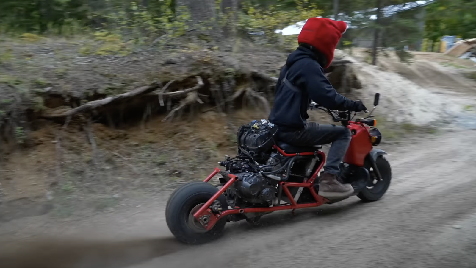 Honda Ruckus with Fireblade engine - riding